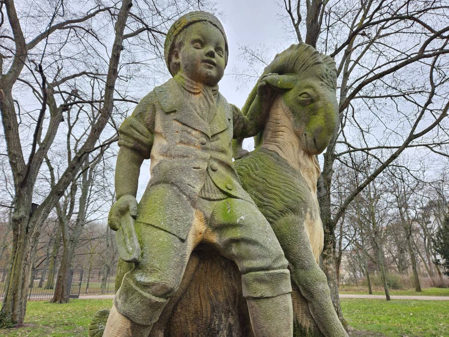 Samsung Galaxy S23 photo gallery