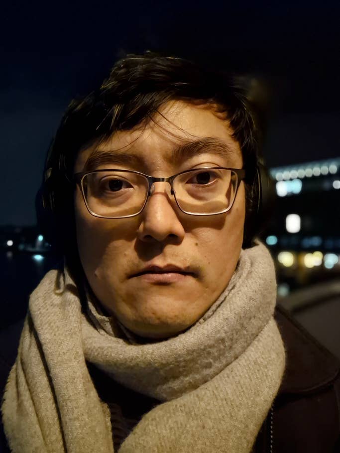 Samsung Galaxy S24+: Selfie - Portrait mode on