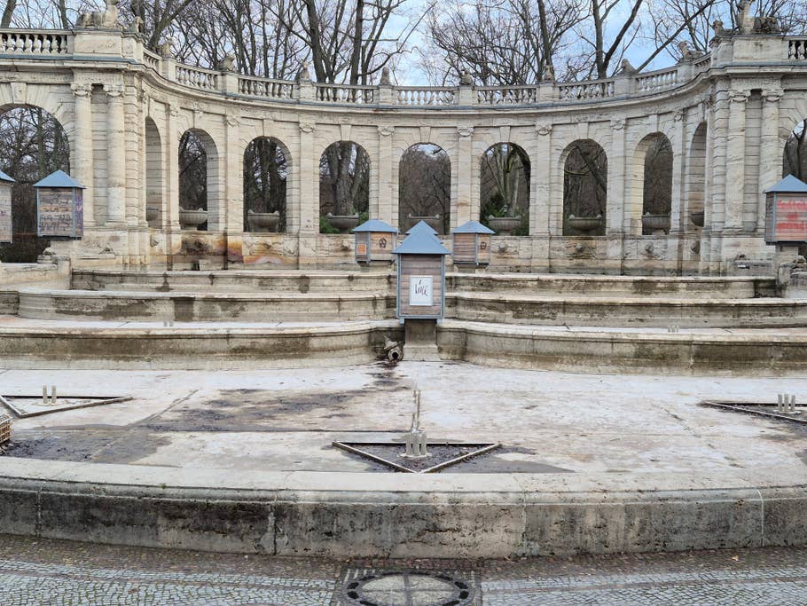 Test photos taken with the Samsung Galaxy S24 camera