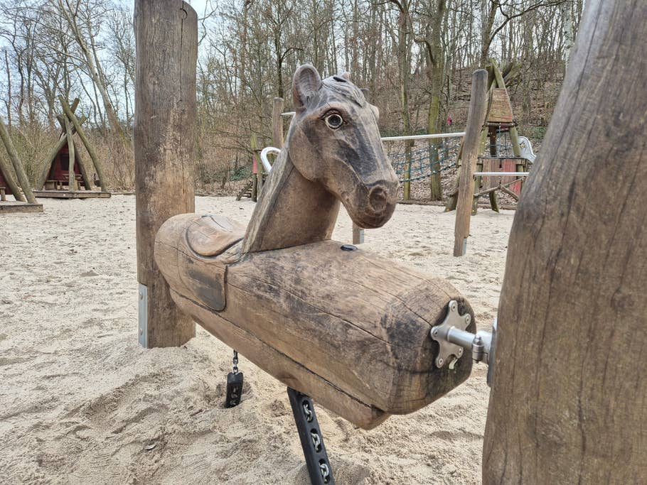 Test photos taken with the Samsung Galaxy S24 camera