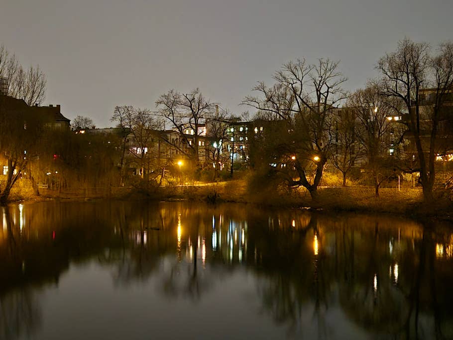 Test photos taken with the Samsung Galaxy S24 camera