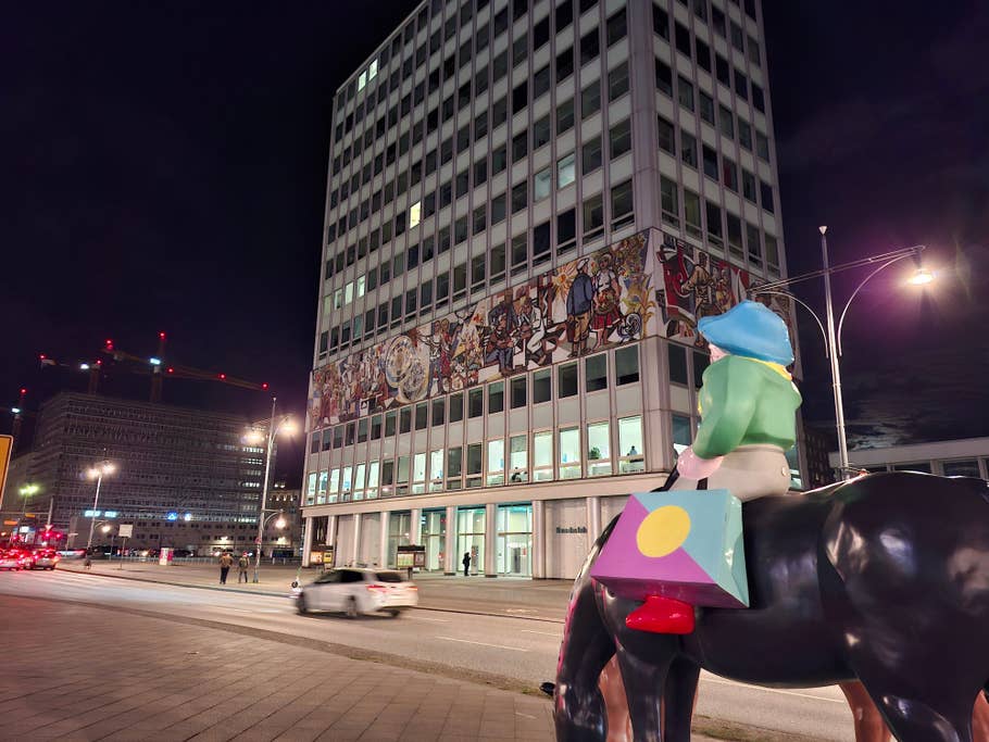 Samsung Galaxy A55: Main camera - Night mode on