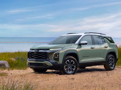 Chevrolet Equinox EV electric car 2025 model