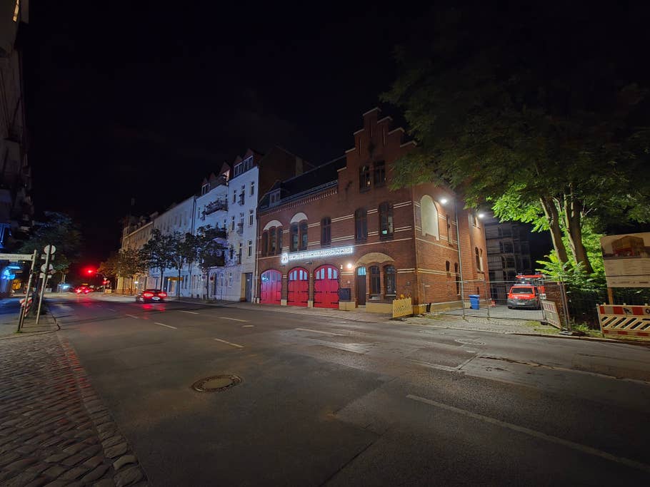 Samsung Galaxy Z fold 7: Ultra-wide-angle camera (0.6x)