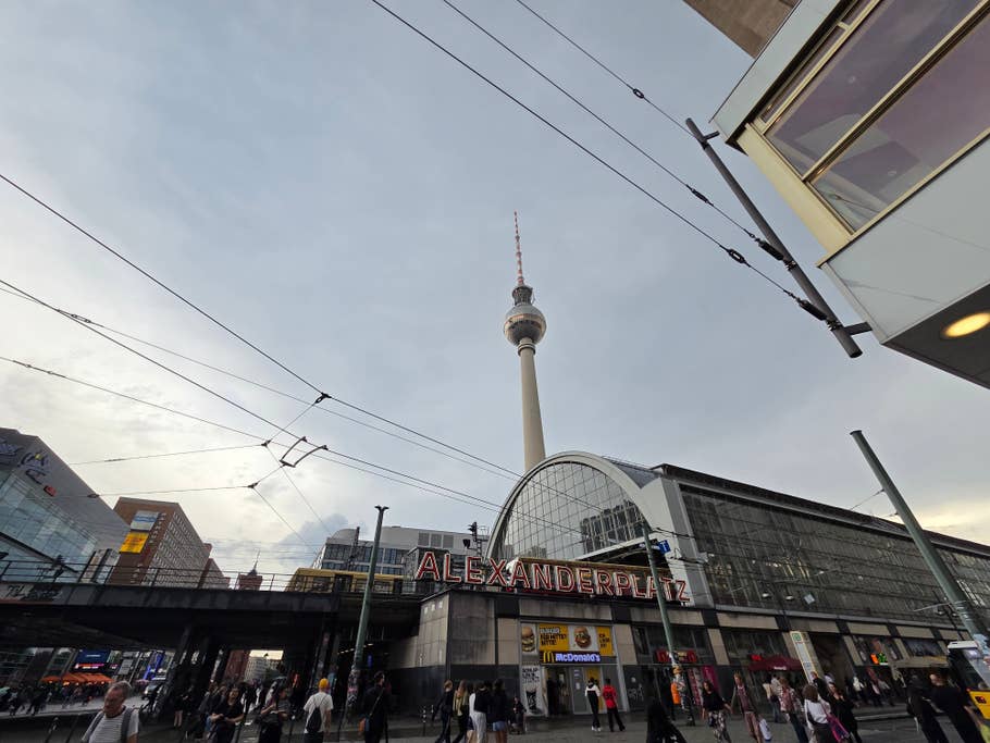 Samsung Galaxy Z fold 7: Ultra-wide-angle camera (0.6x)