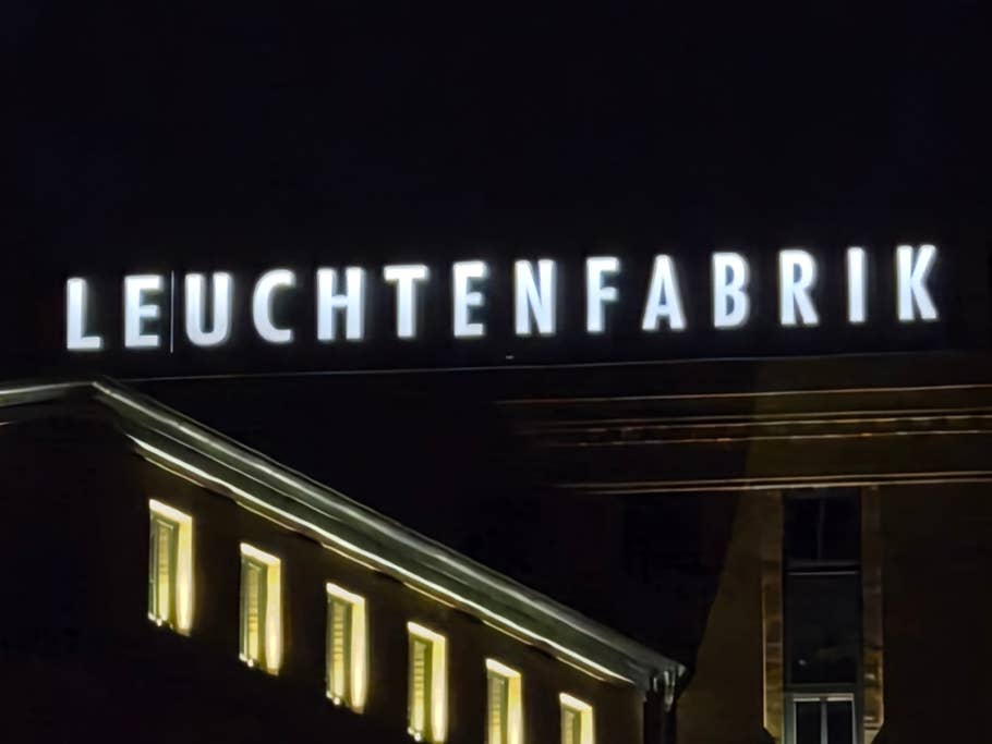 Samsung Galaxy Z Flip 7: Main camera (10x digital zoom)