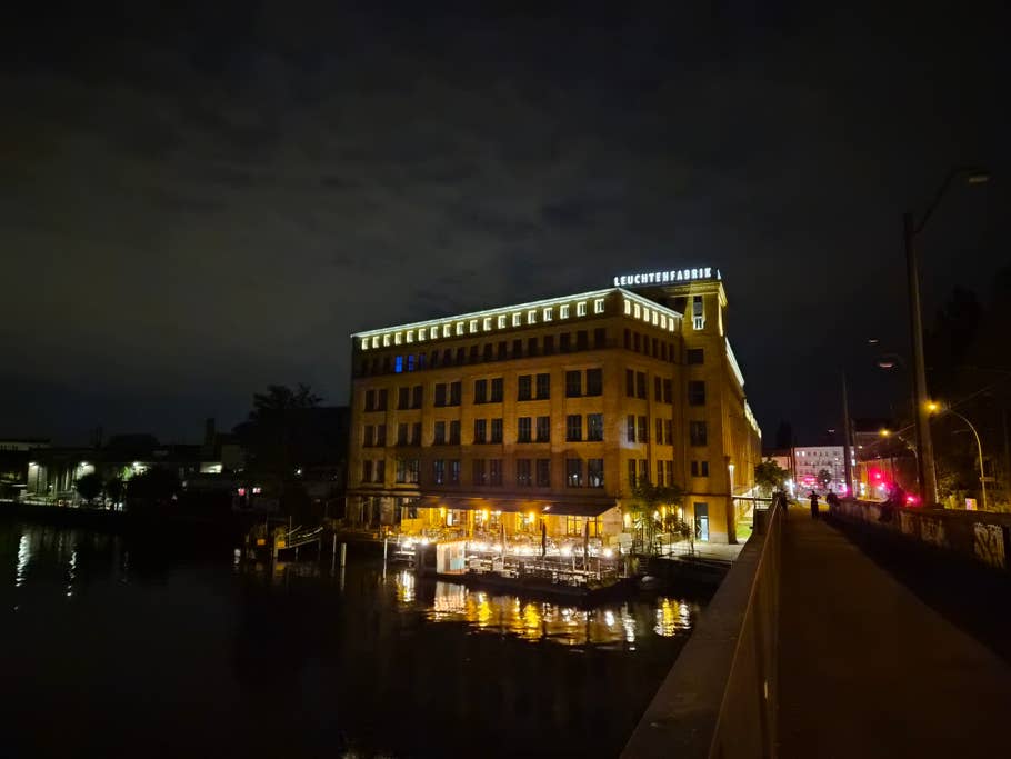 Samsung Galaxy Z Flip 7: Main camera