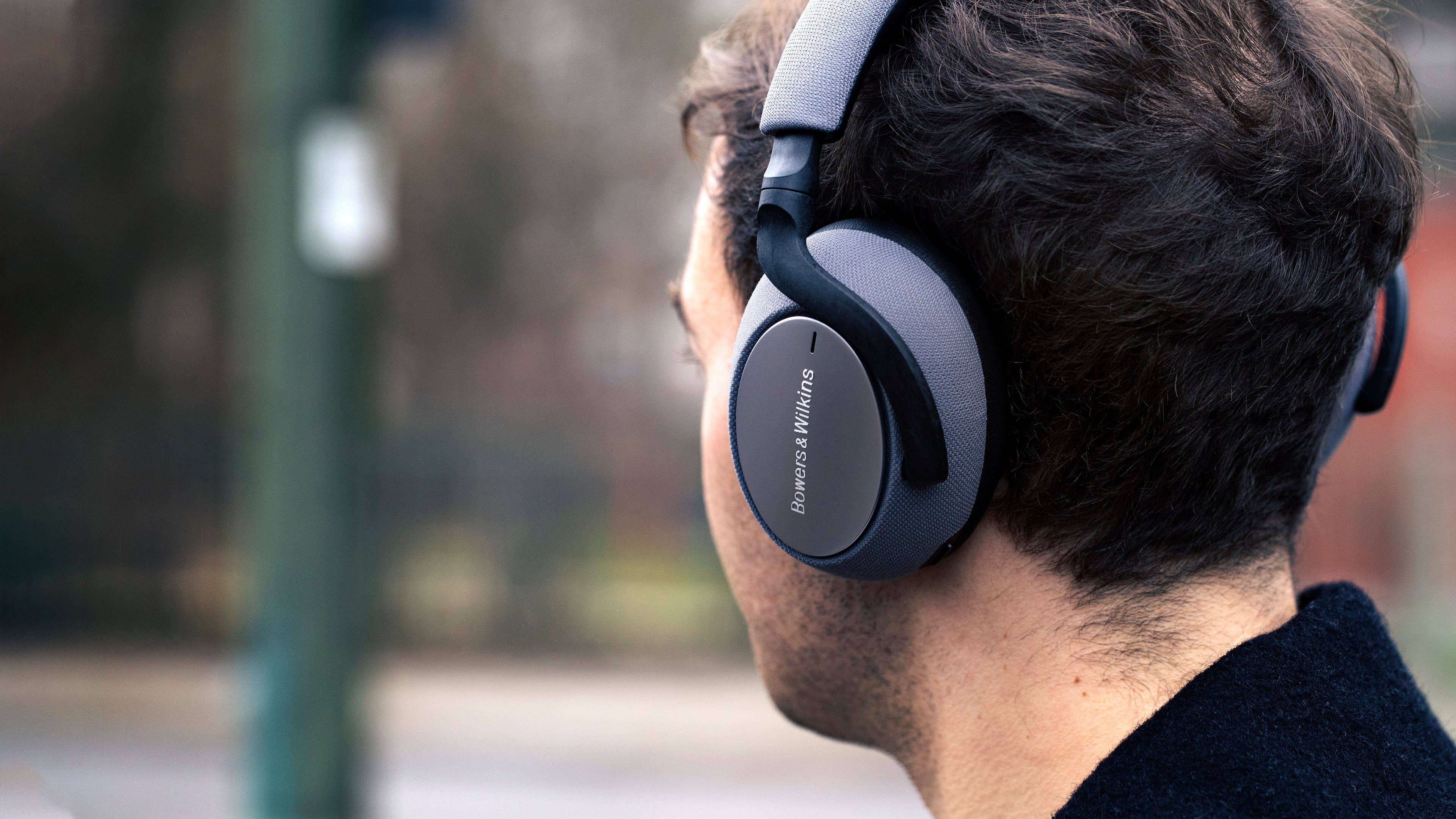 AndroidPIT Bowers and Wilkins PX7 David 3