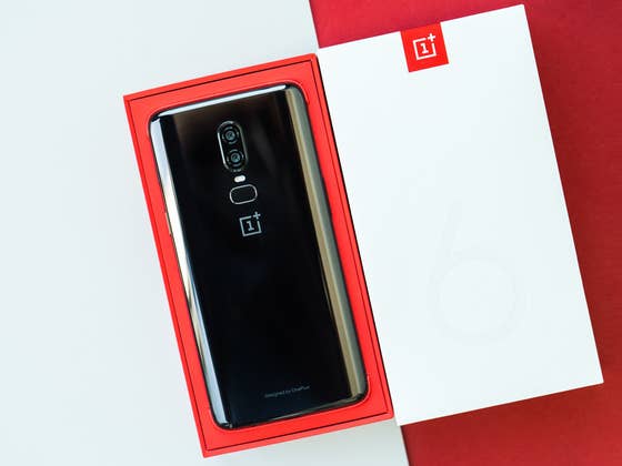 OnePlus 6 review: first-class smartphone, no surprises
