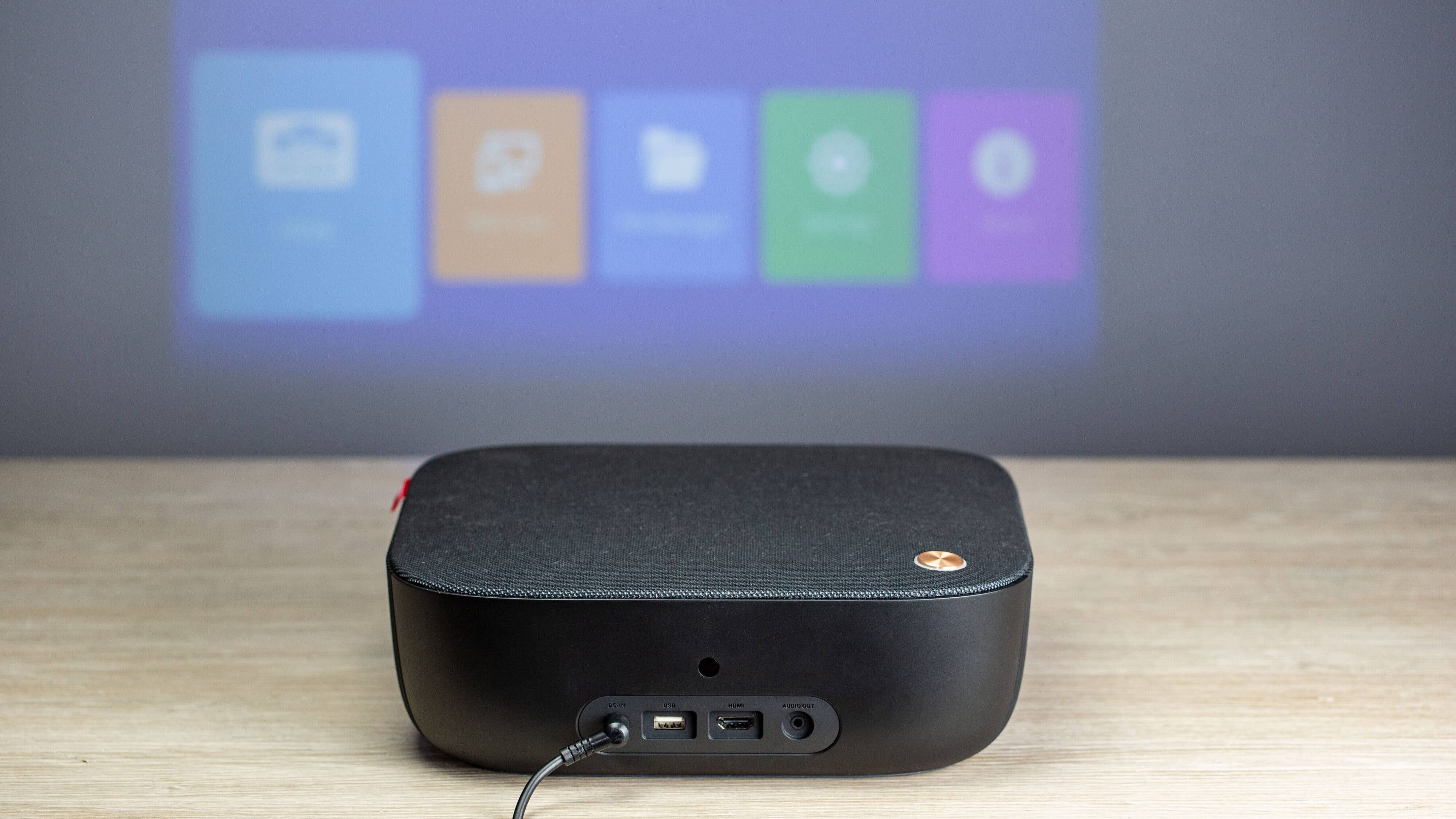 プロジェクター Anker NEBULA prizm 2 projector Amazon.com: Nebula by Anker Prizm II Combo 200 ANSI Lumen Full HD