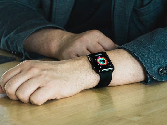 How to turn on Apple Watch fall detection