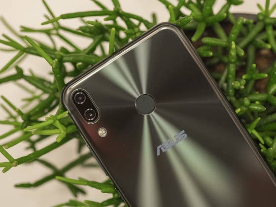 ZenFone 5Z: the cheapest way to get Snapdragon 845