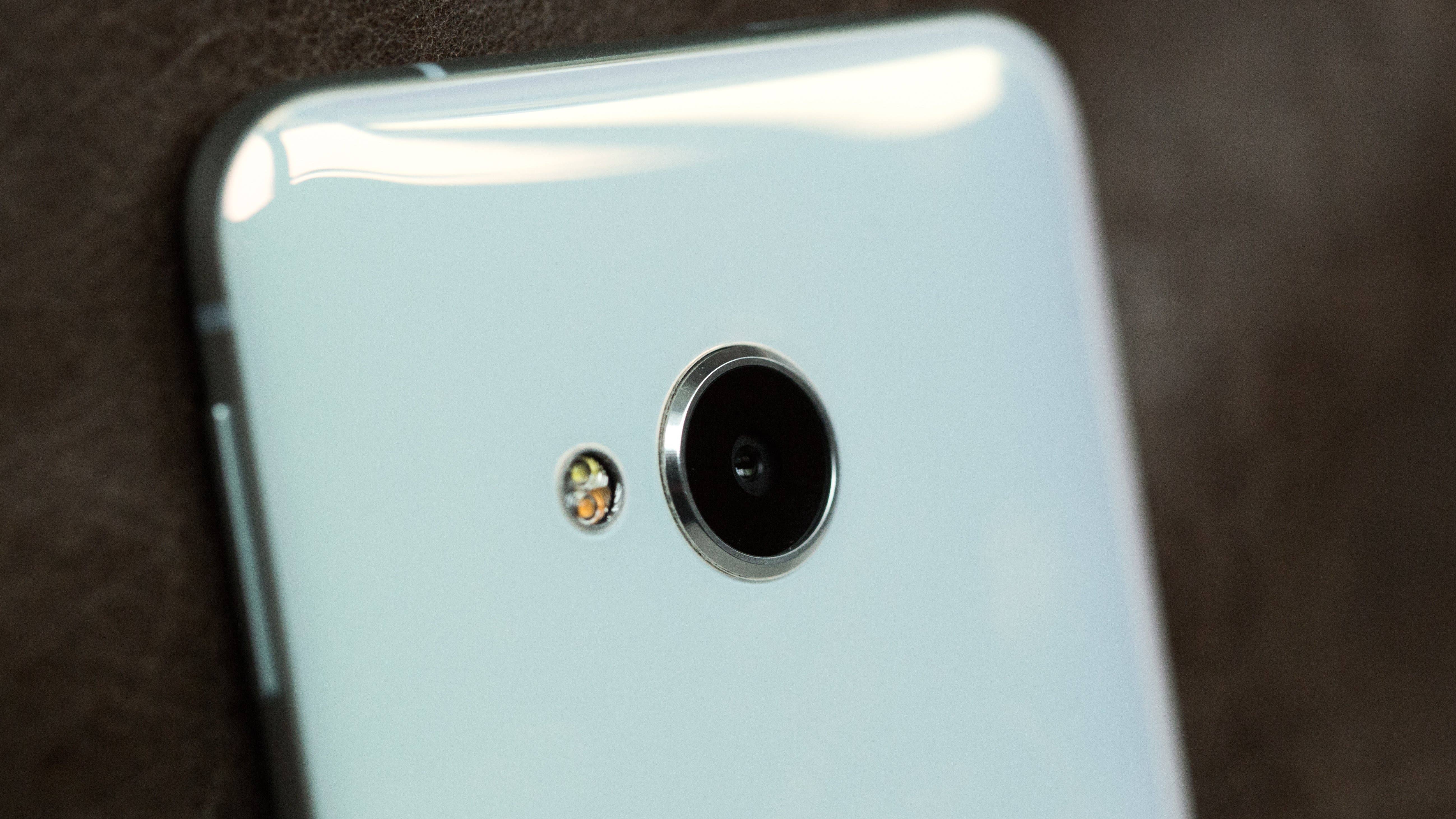 AndroidPIT htc u play 4121