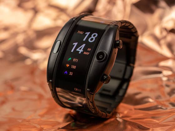 Nubia Alpha review: a taste of the future