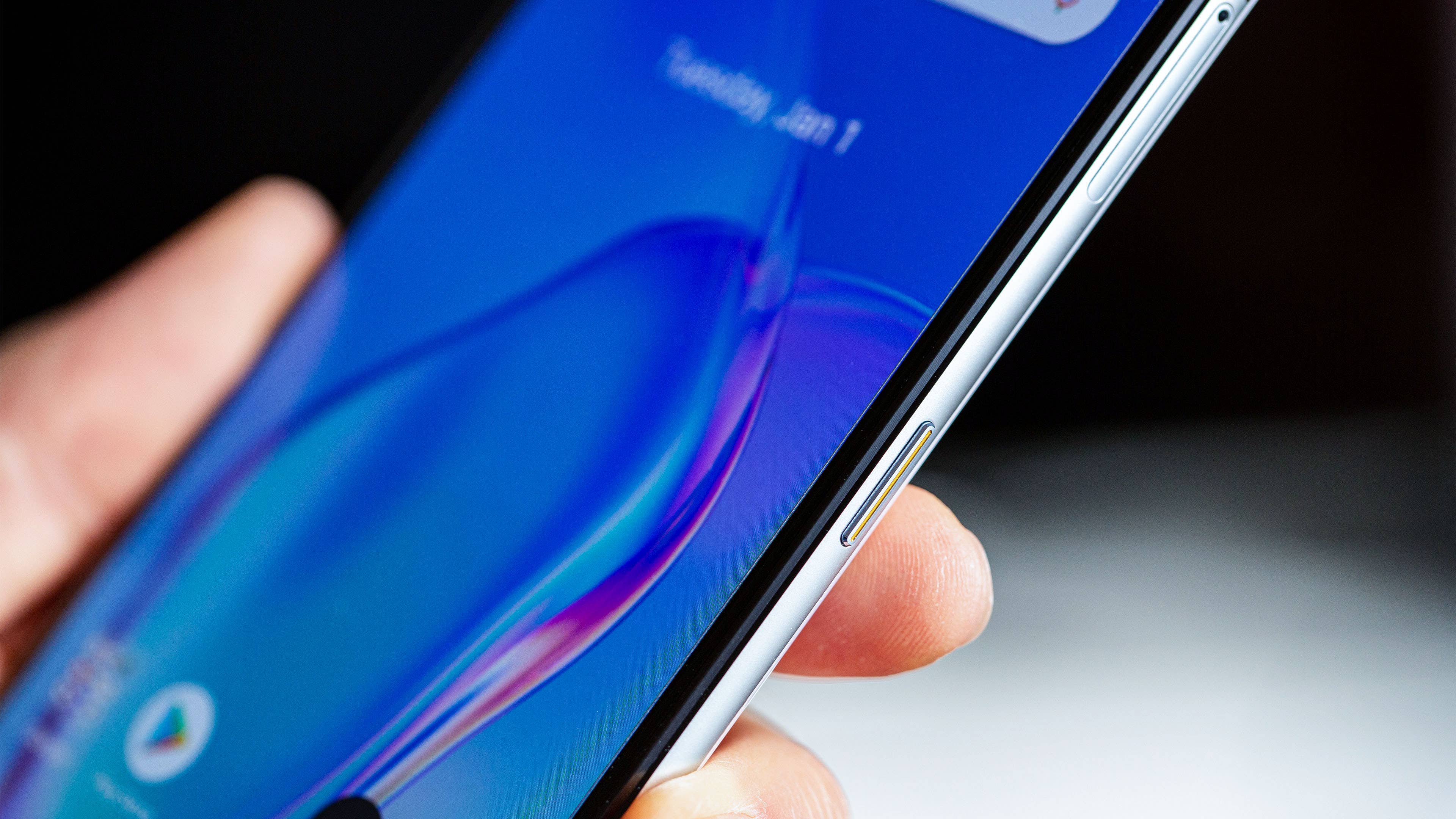 AndroidPIT realme x2 pro on off button