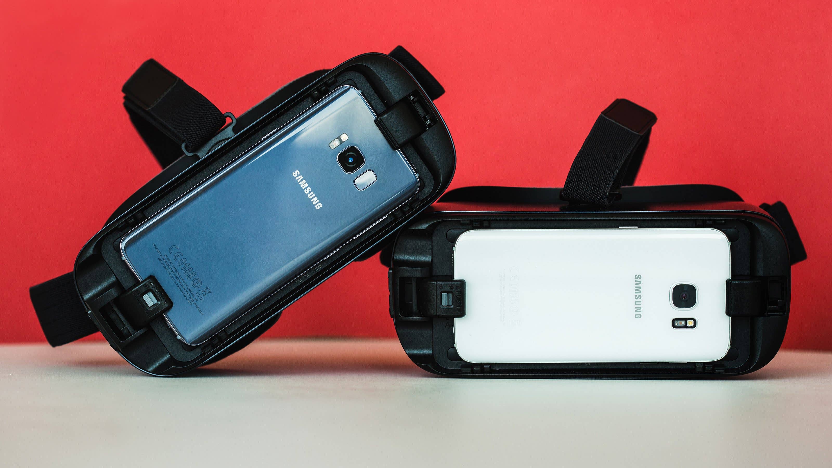Review of the Samsung Gear VR with controller: finally something