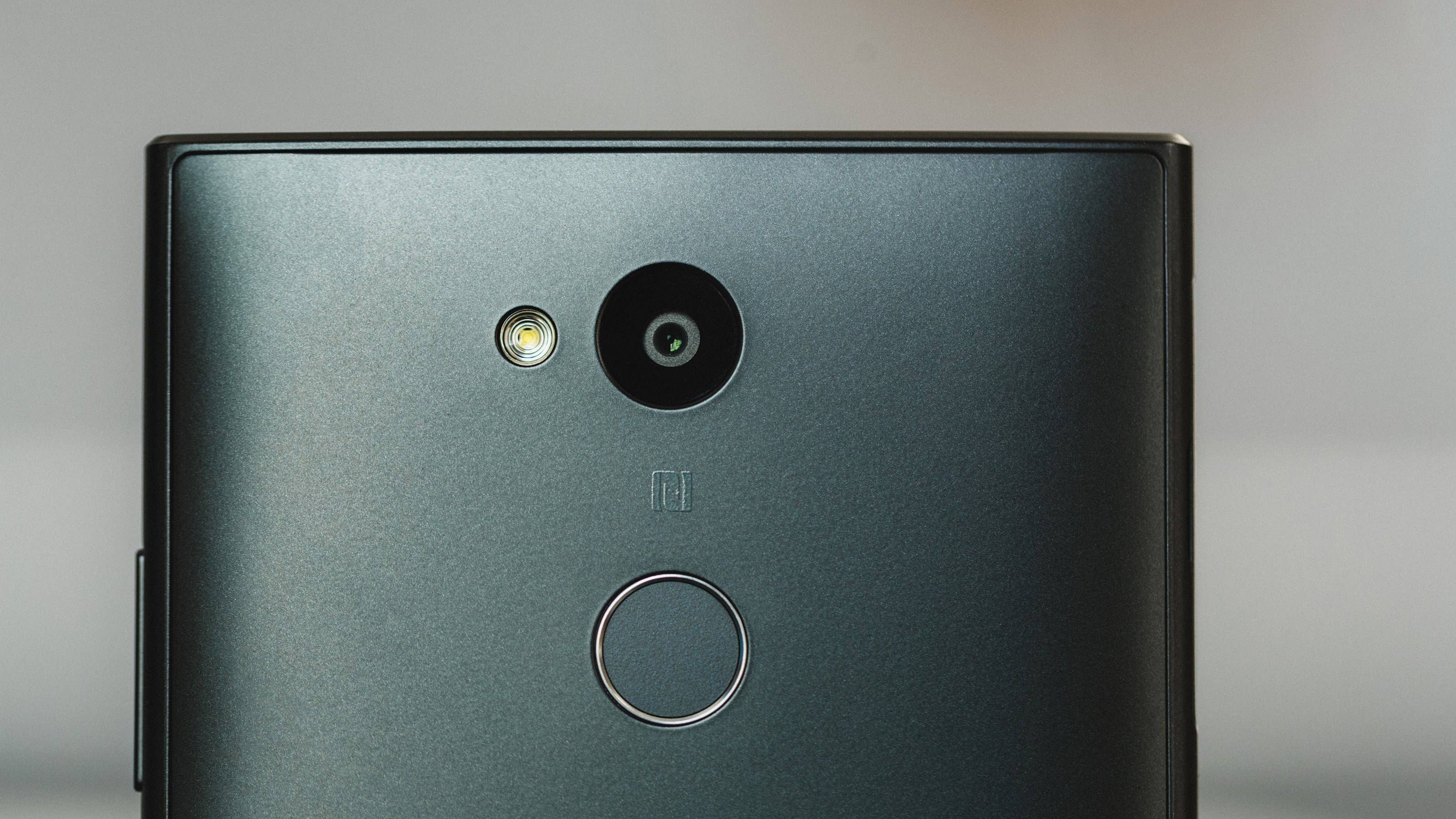 AndroidPIT sony xperia L2 0588