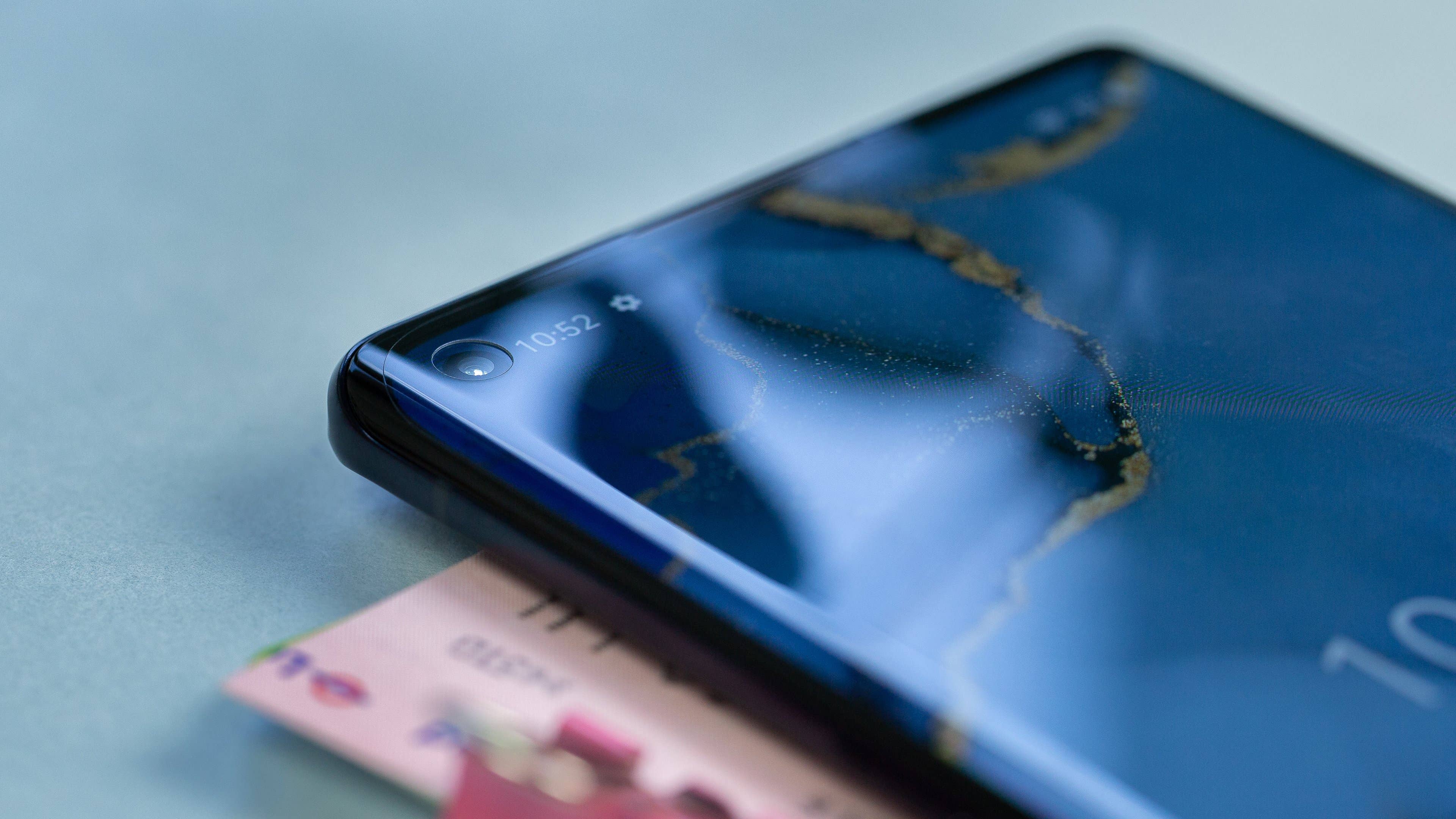 AndroidPIT Oppo Find X2 Neo front camera