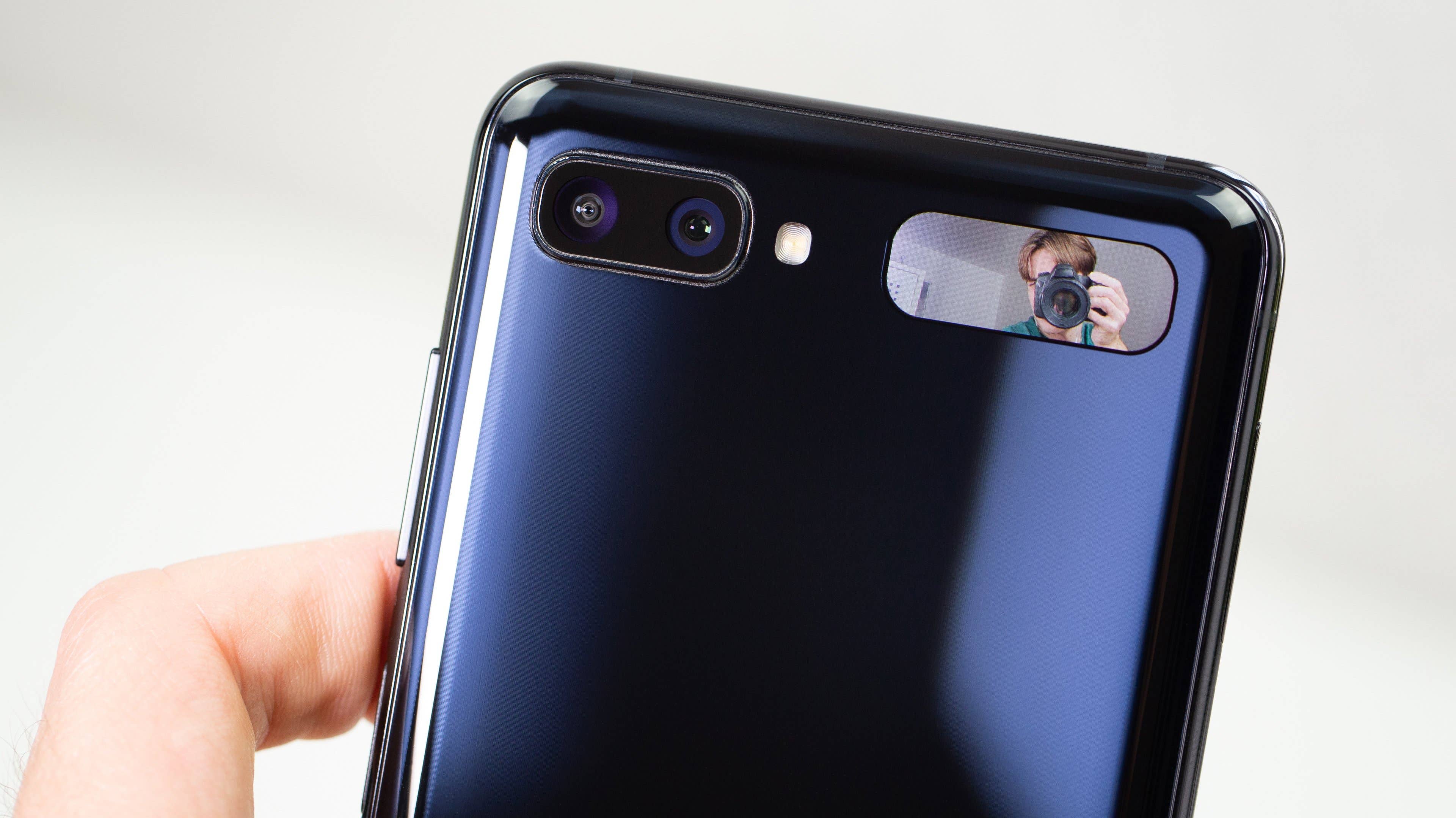 AndroidPIT Samsung Galaxy Z Flip selfie screen