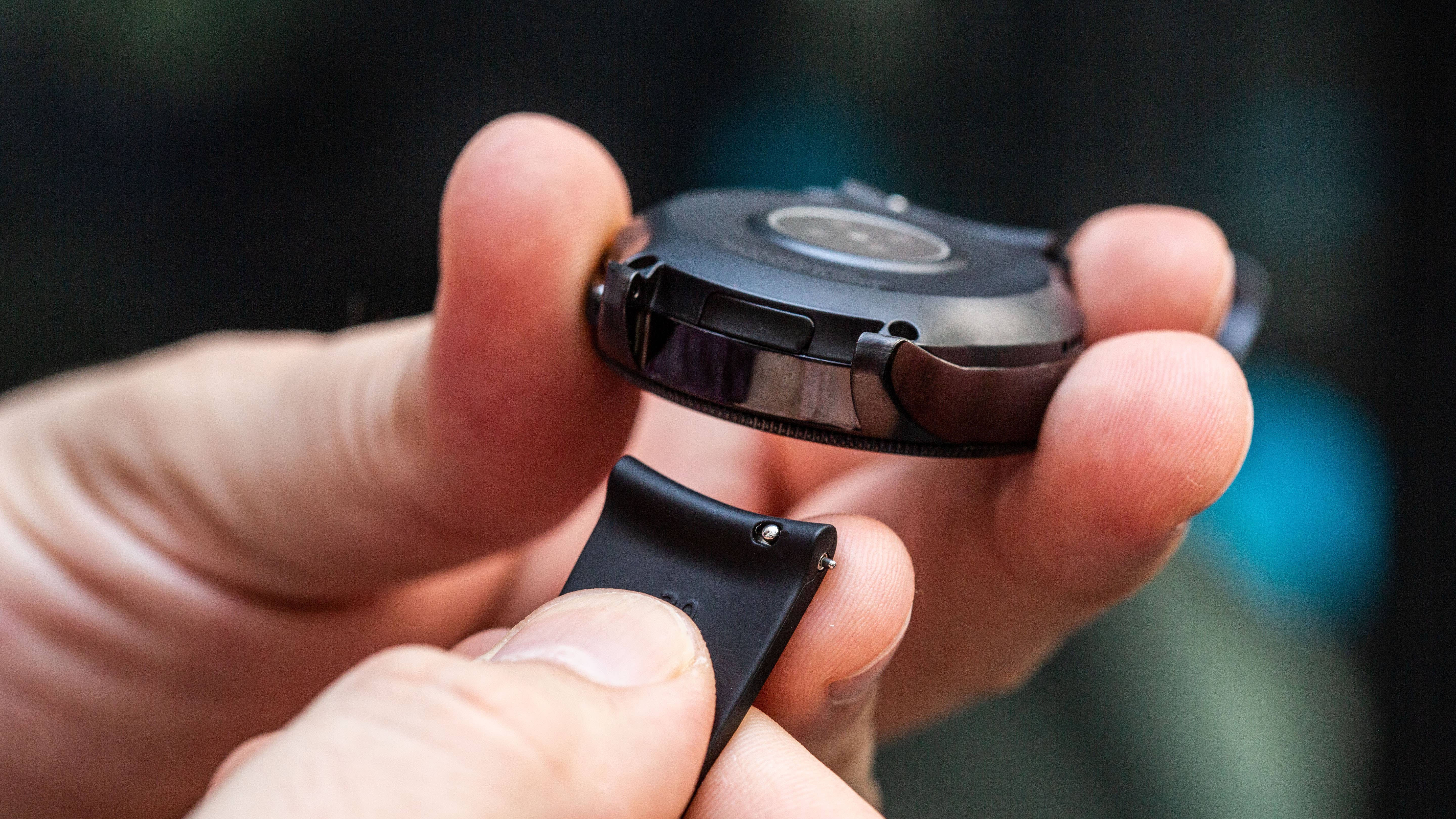 AndroidPIT samsung galaxy watch 42 wristband