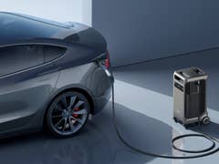 Anker Solix F3800 power station and UPS