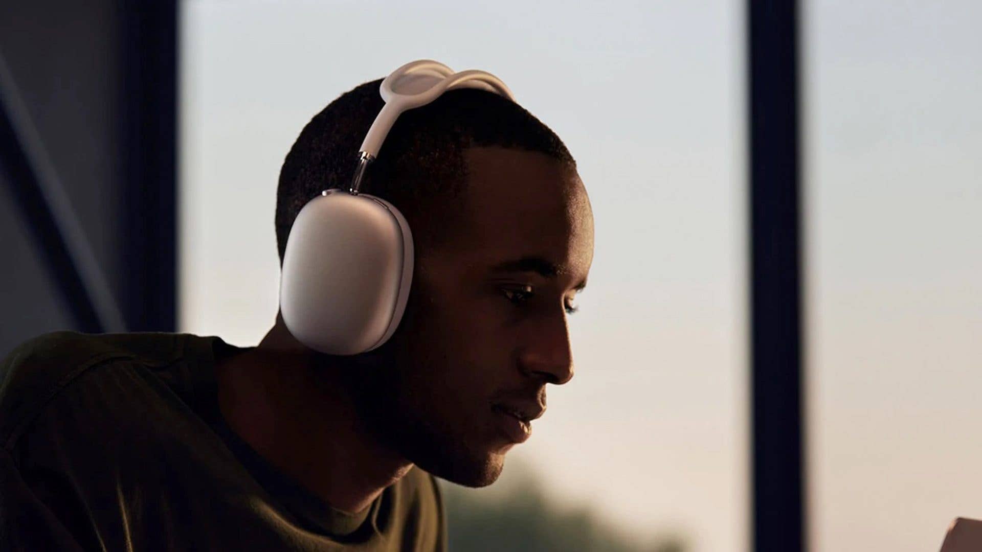 @ジェームズ:AirPods MAX (2024) ジェームズ:AirPods MAX (2024) Apple AirPods Max (2nd generation