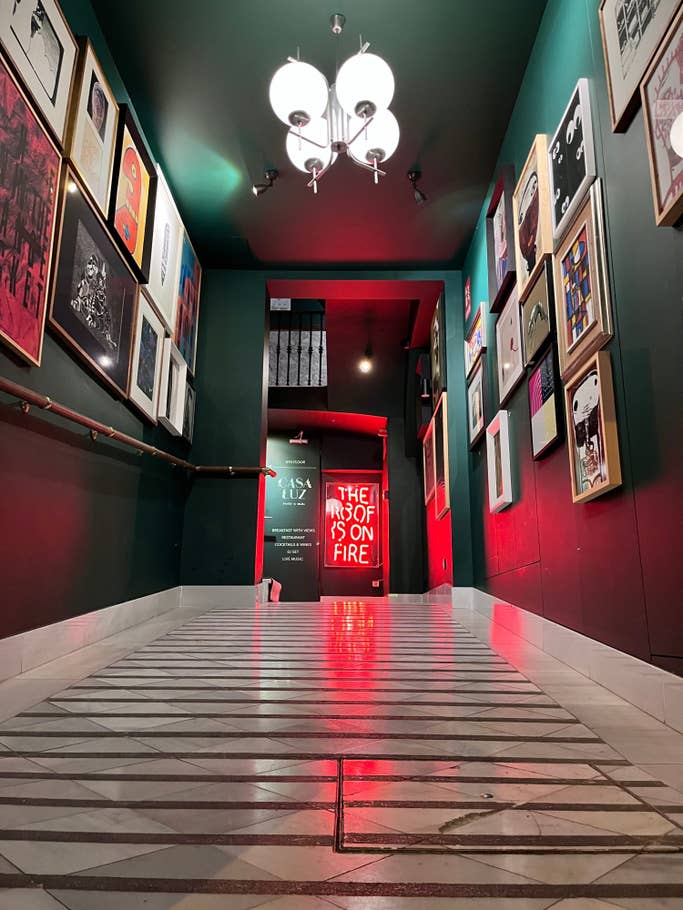 iPhone 13 mini photo gallery