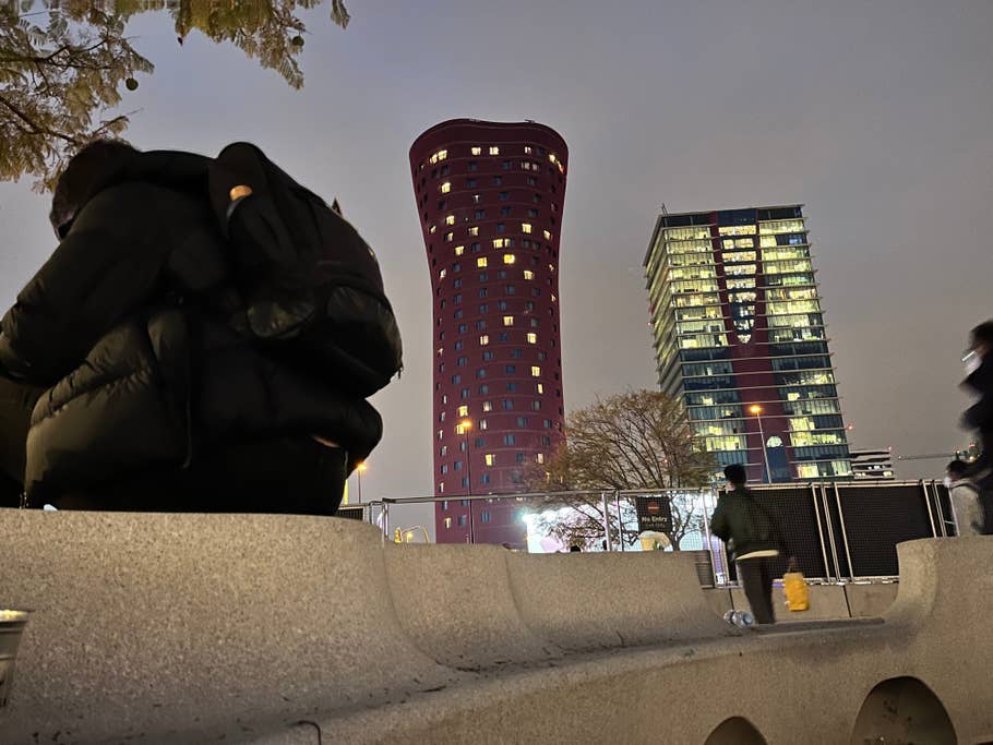 iPhone 13 mini photo gallery