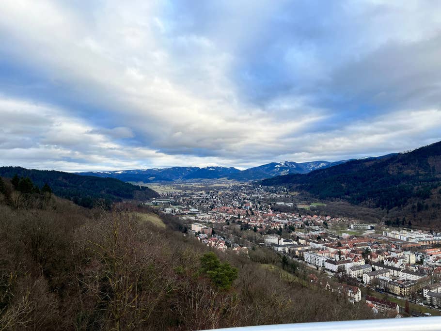 iPhone 13 mini photo gallery