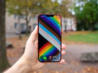 Apple iPhone 14 Plus lock scren