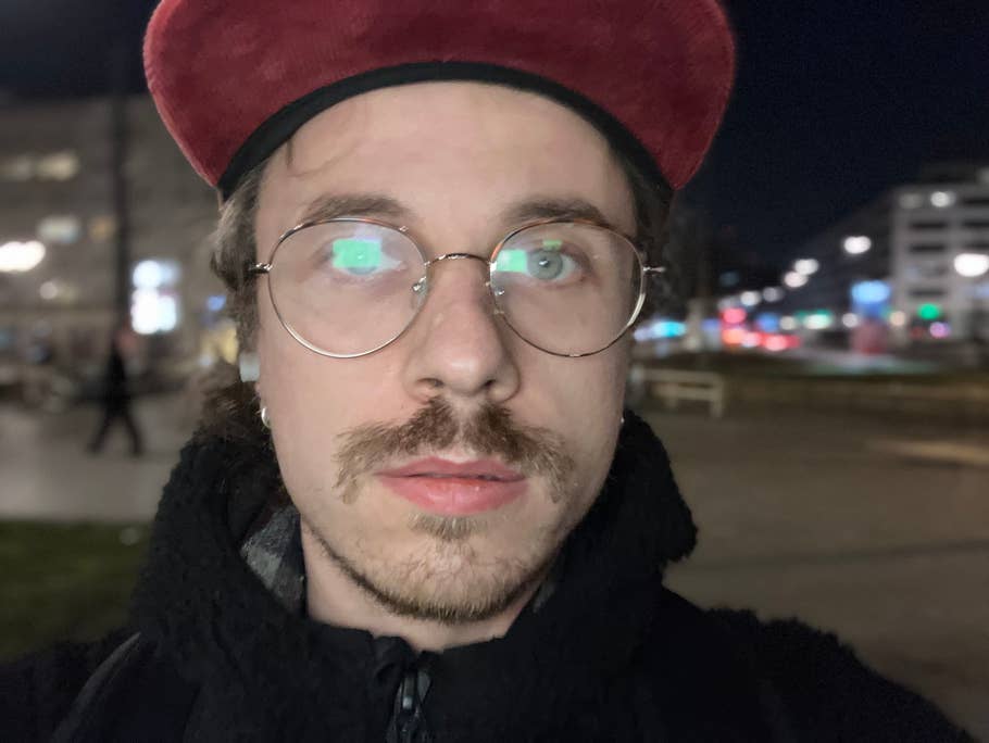 iPhone SE 2022 camera test