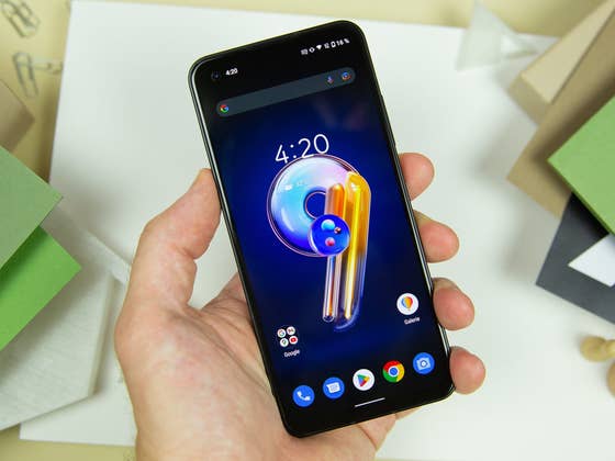 Asus Zenfone 10: Leaked Specs Hint of Crazy Battery and Camera Upgrade