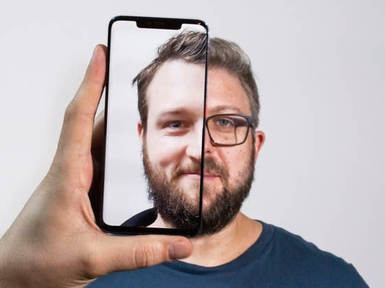 Huawei Mate 20 Pro’s face unlock seems worryingly imprecise
