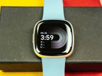 Fitbit Versa 4
