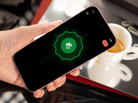 Verizon Brings Satellite Texting to Android: No More Dead Zones!