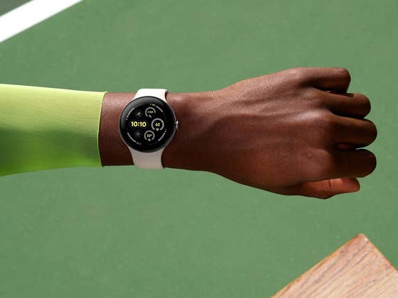 Google’s Sleek Pixel Watch 3 is On Sale Today for Up To 14% Off
