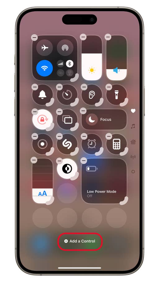 How to customized connectivity controls or toggles in Control Center on iOS 18