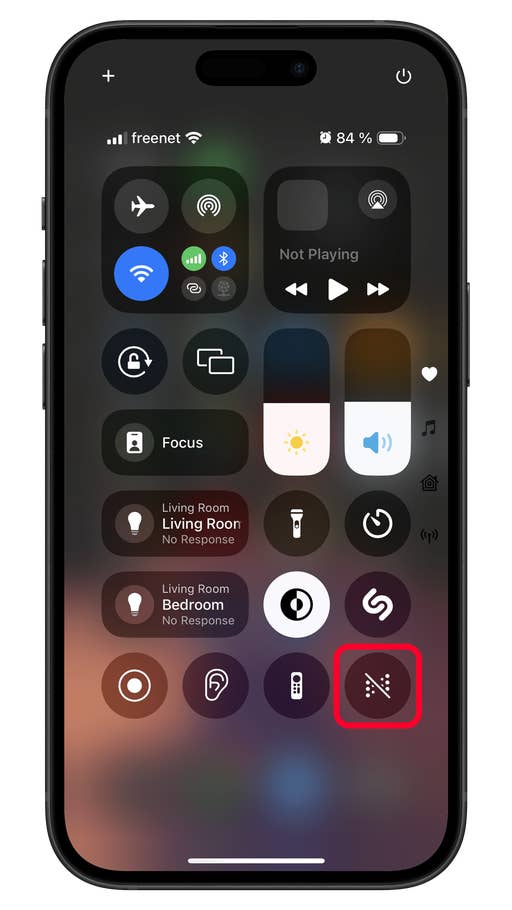How to use iOS Vehicle Motion Cues on iPhone