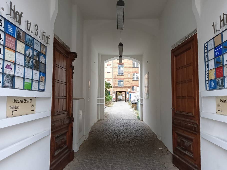 Realme 10 sample photo