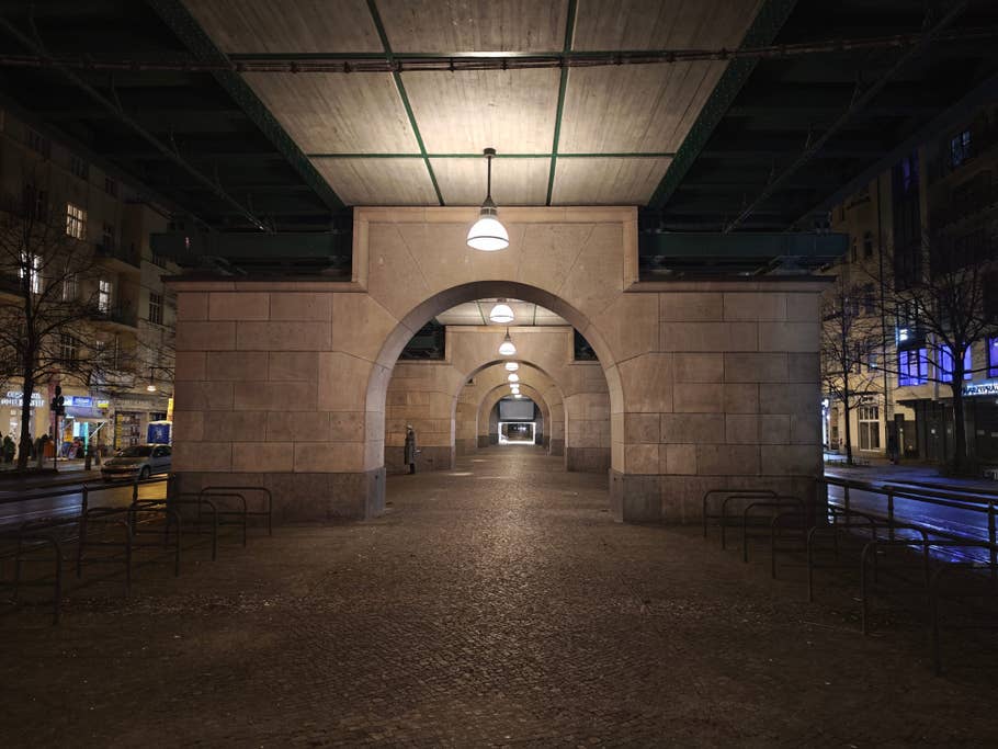 Xiaomi 14 Pro photo gallery