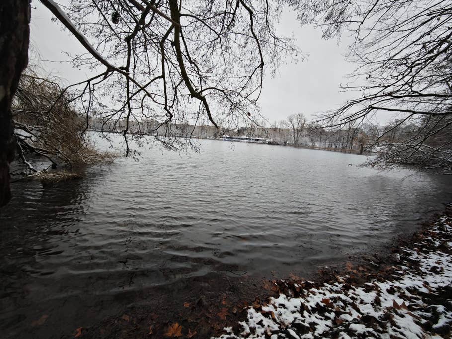 Xiaomi 14 Pro photo gallery