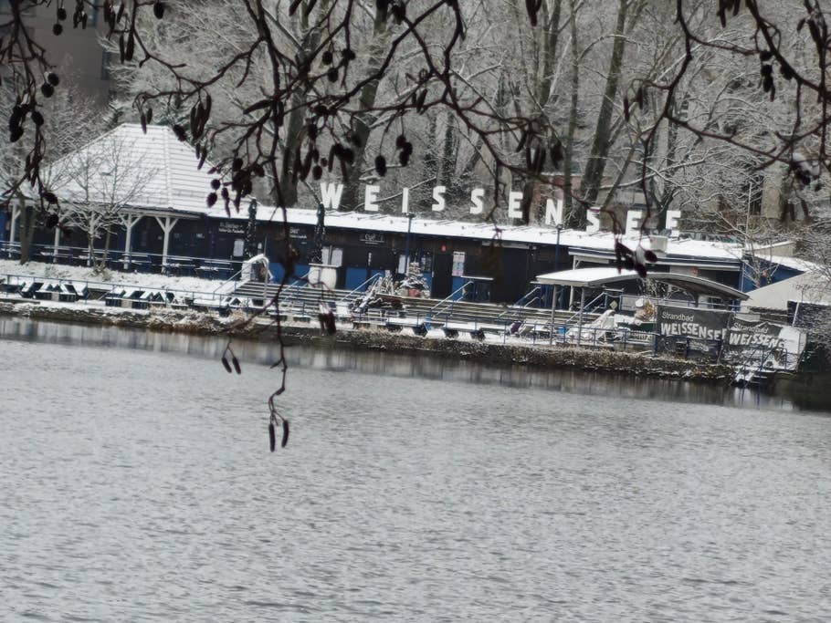 Xiaomi 14 Pro photo gallery