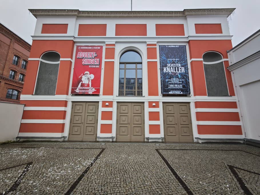 Xiaomi 14 Pro photo gallery