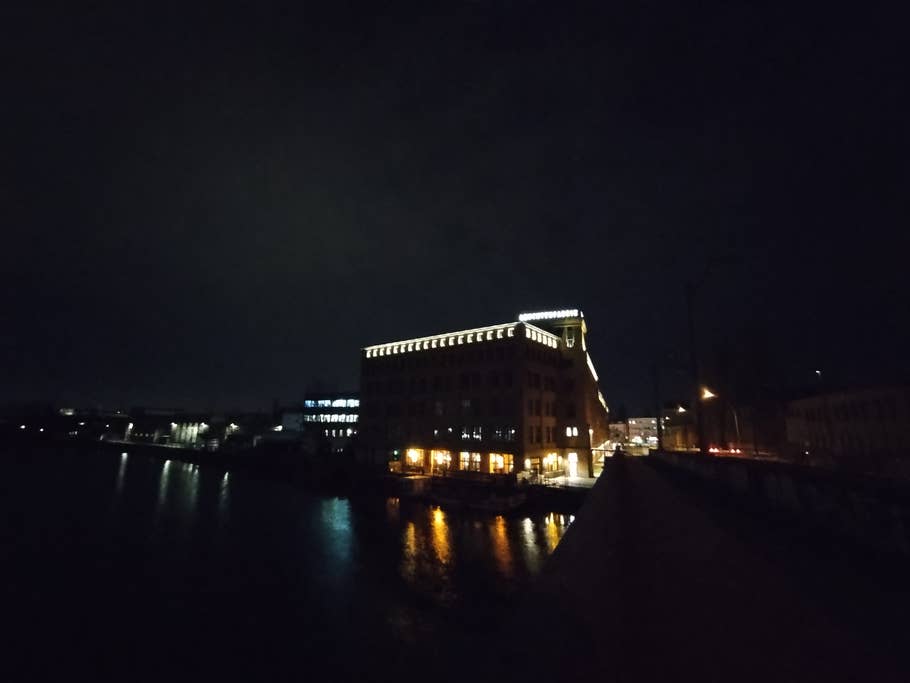 Xiaomi Redmi Note 13 4G: Ultra-wide-angle camera (0.6x)