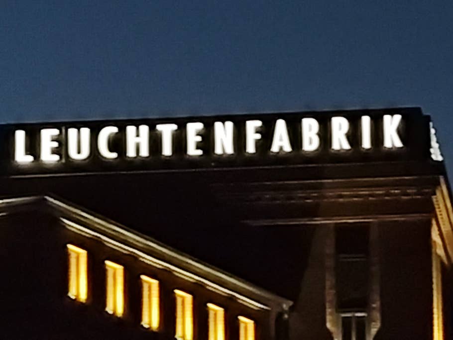 Poco X6: Main camera (10x digital zoom)