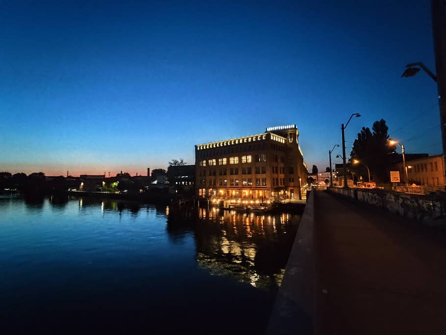 Poco X6: Ultra-wide-angle camera (0.6x)