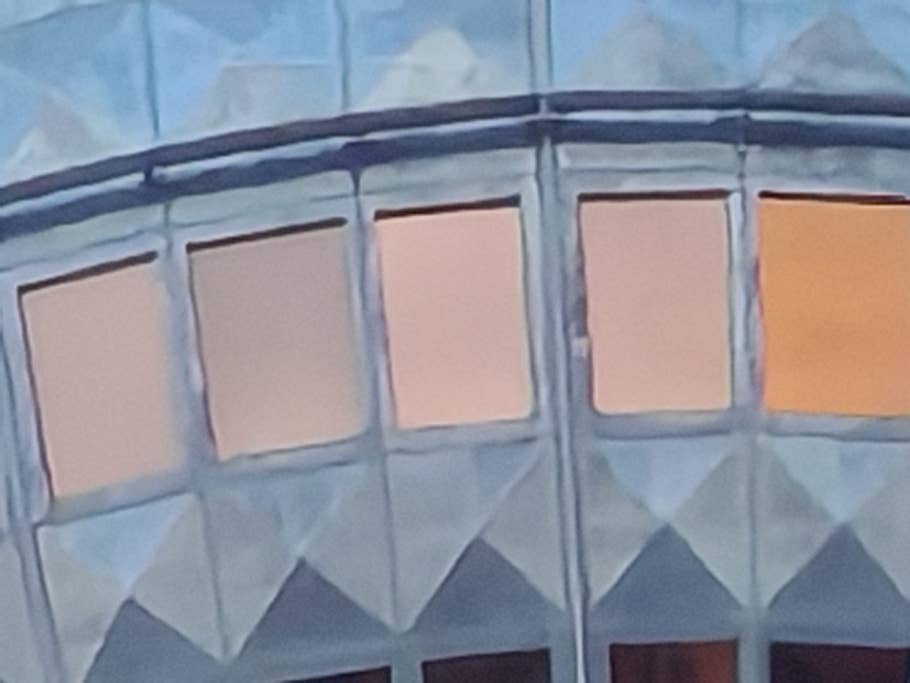 Honor 200 Pro: Telephoto camera (50x digital zoom)