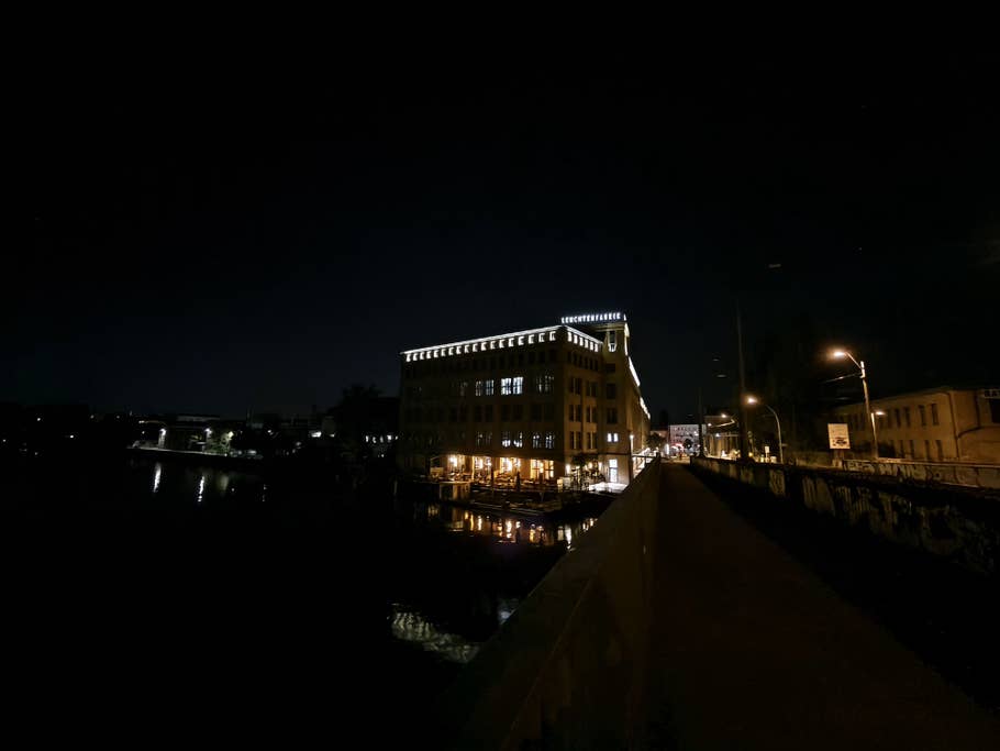 Xiaomi 14T Pro: Ultra-wide-angle camera (0.6x)