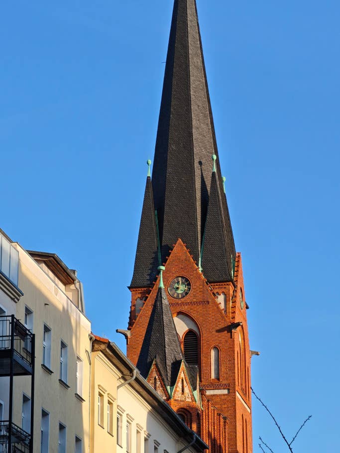 Poco F7 Ultra: Telephoto camera (5x digital zoom)