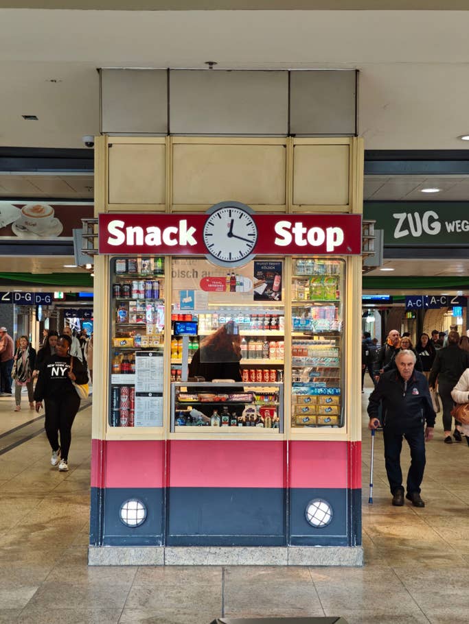 Poco F7 Ultra: Telephoto camera (2.5x)